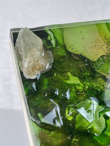 GREEN APOPHYLLITE - 8X8